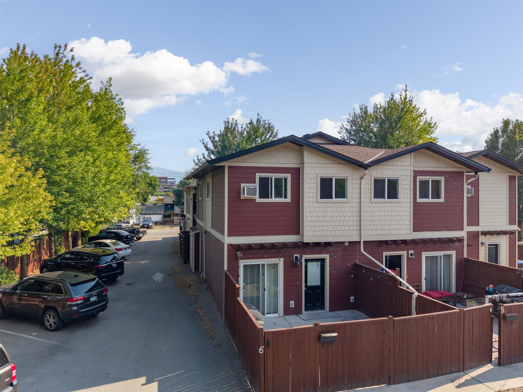 505 Francis Avenue 6