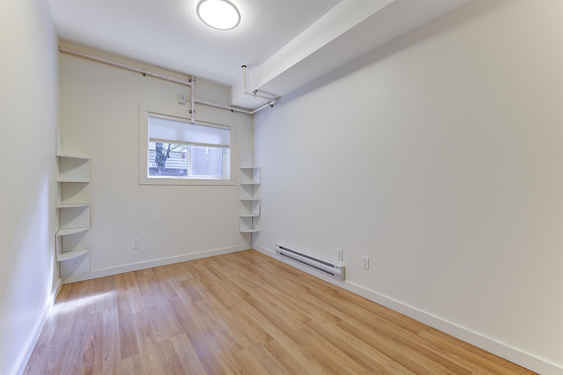 505 Francis Avenue 6