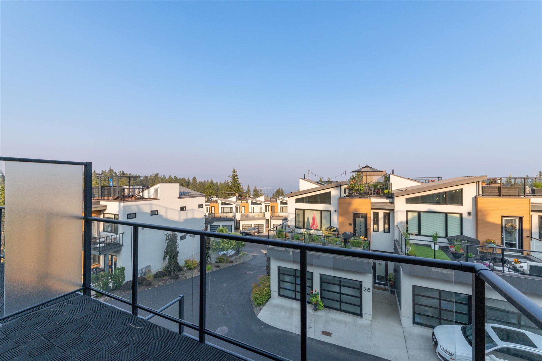 1818 Peak Point Court 32