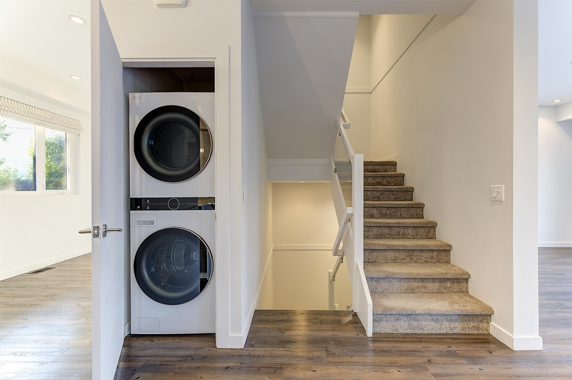 1818 Peak Point Court 32