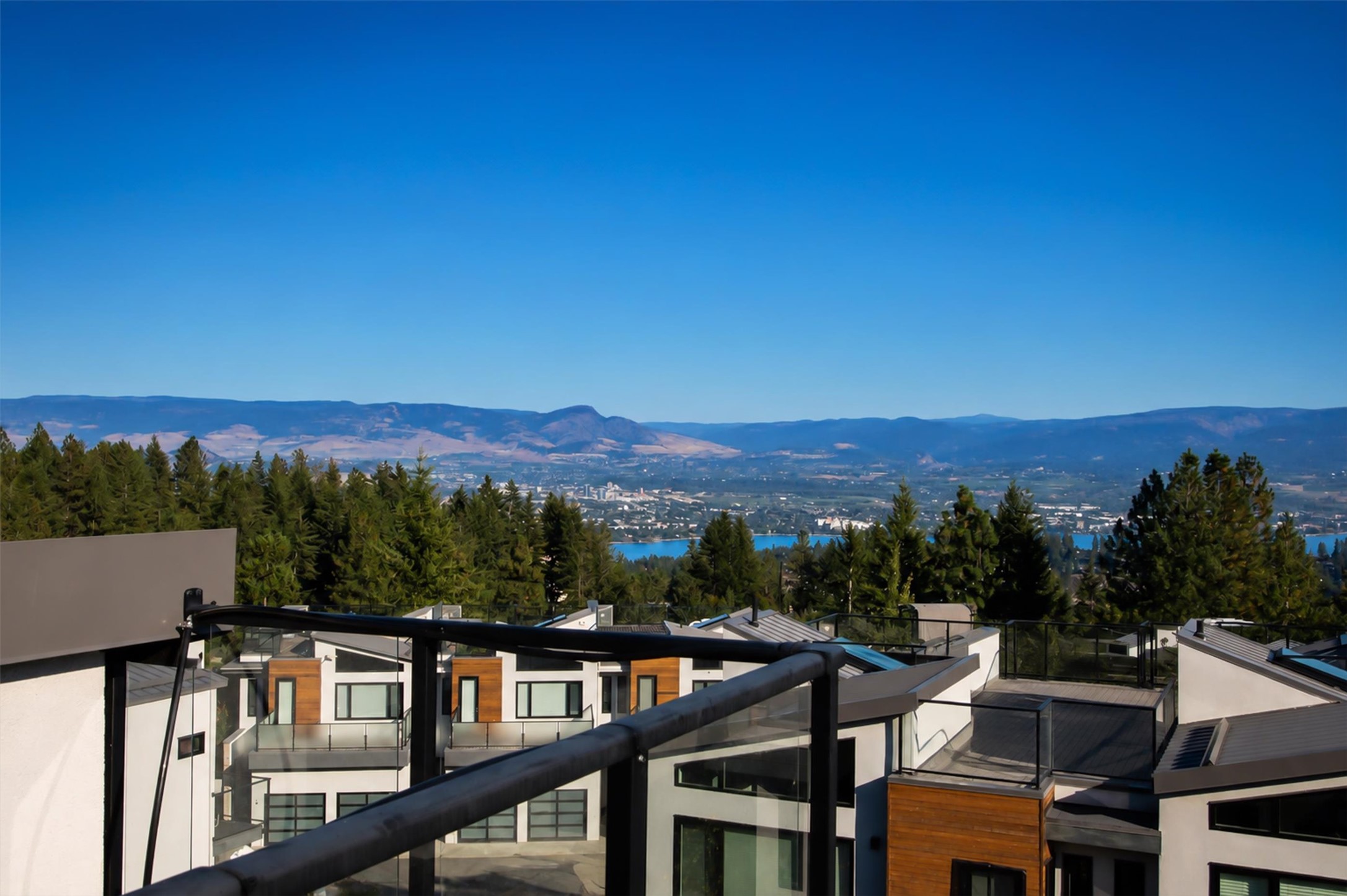 1818 Peak Point Court 32