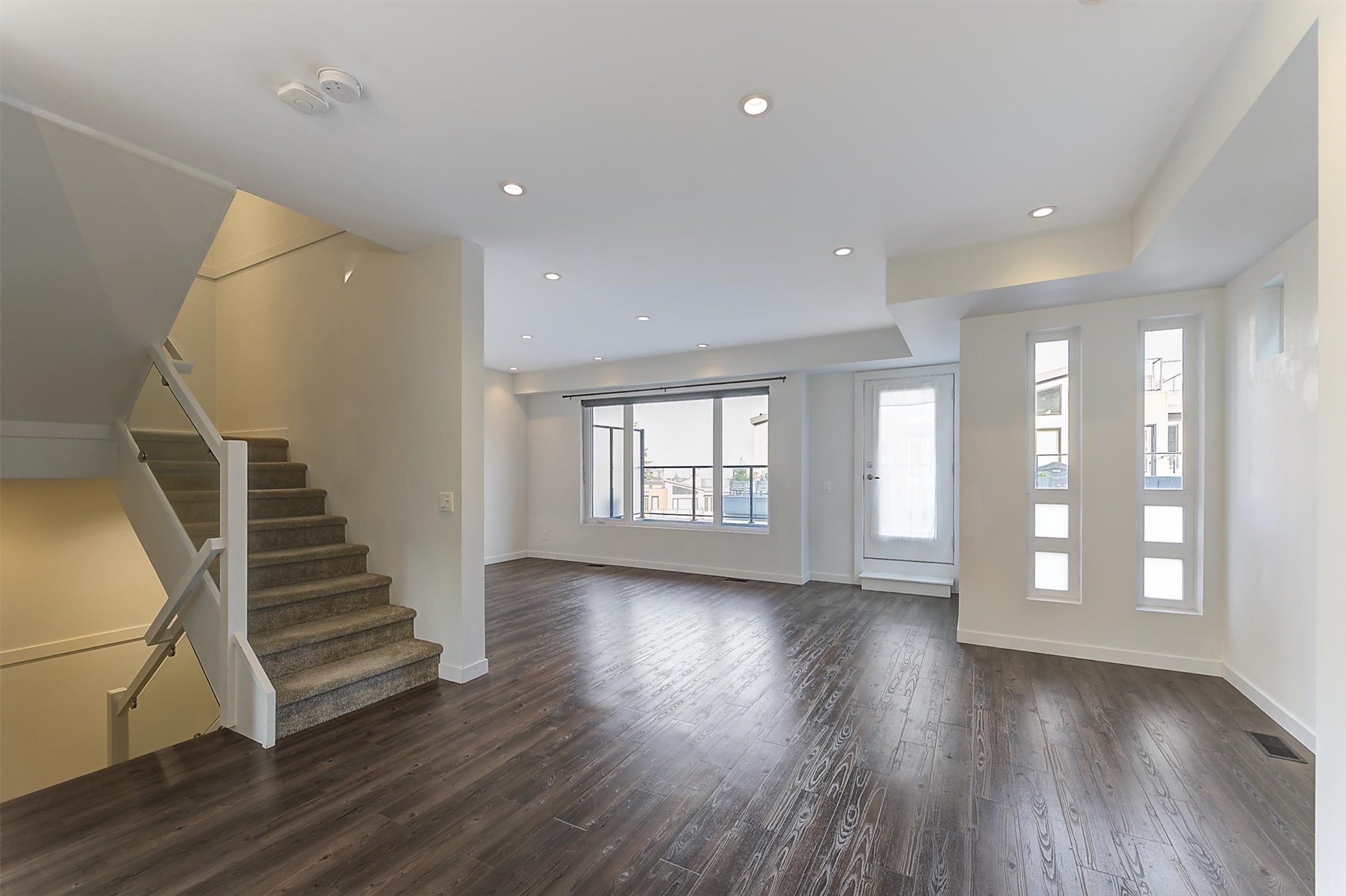 1818 Peak Point Court 32