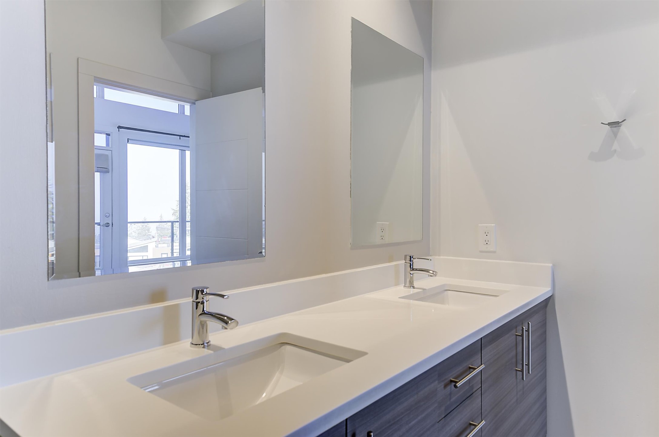 1818 Peak Point Court 32