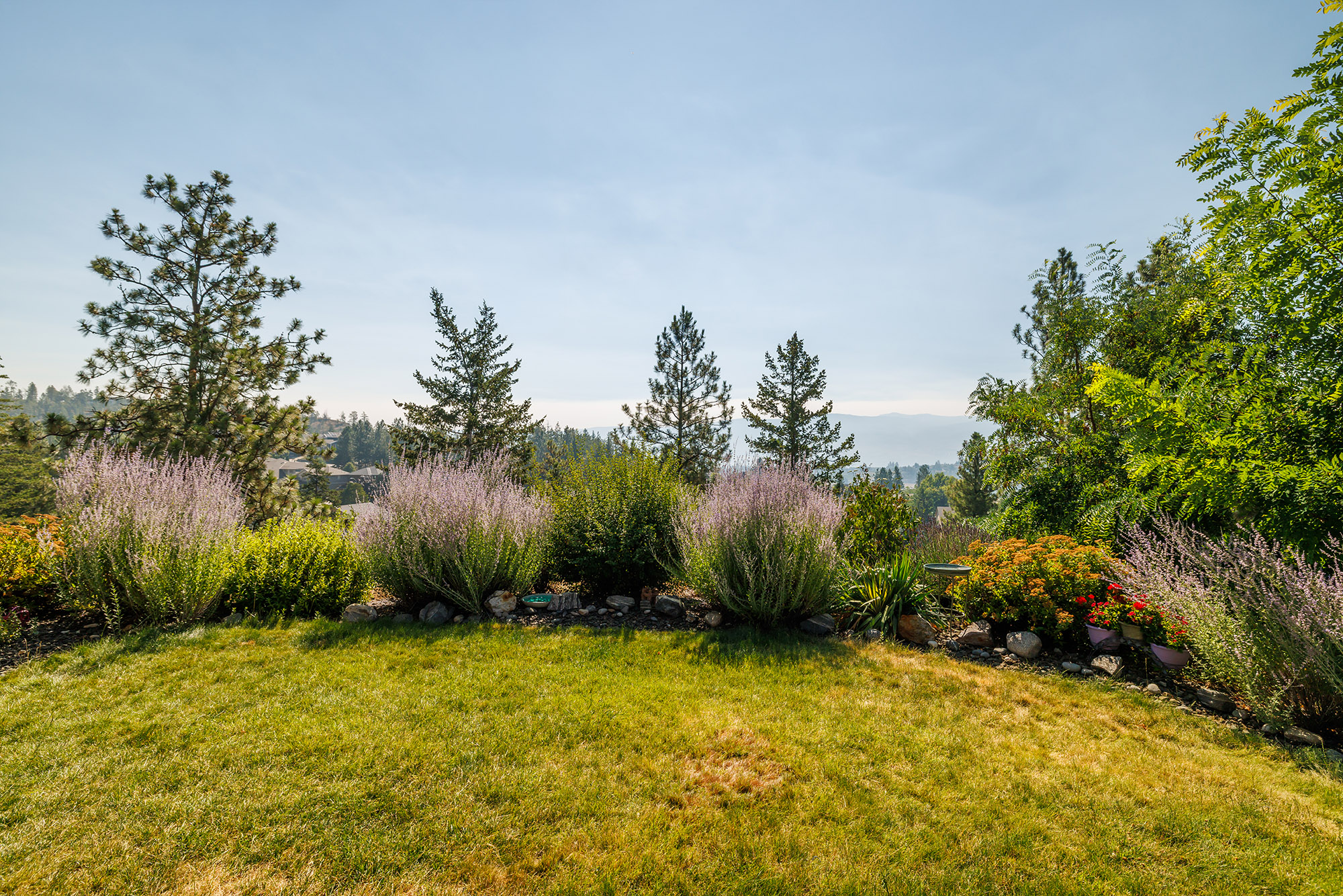 2040 Rosealee Lane 35