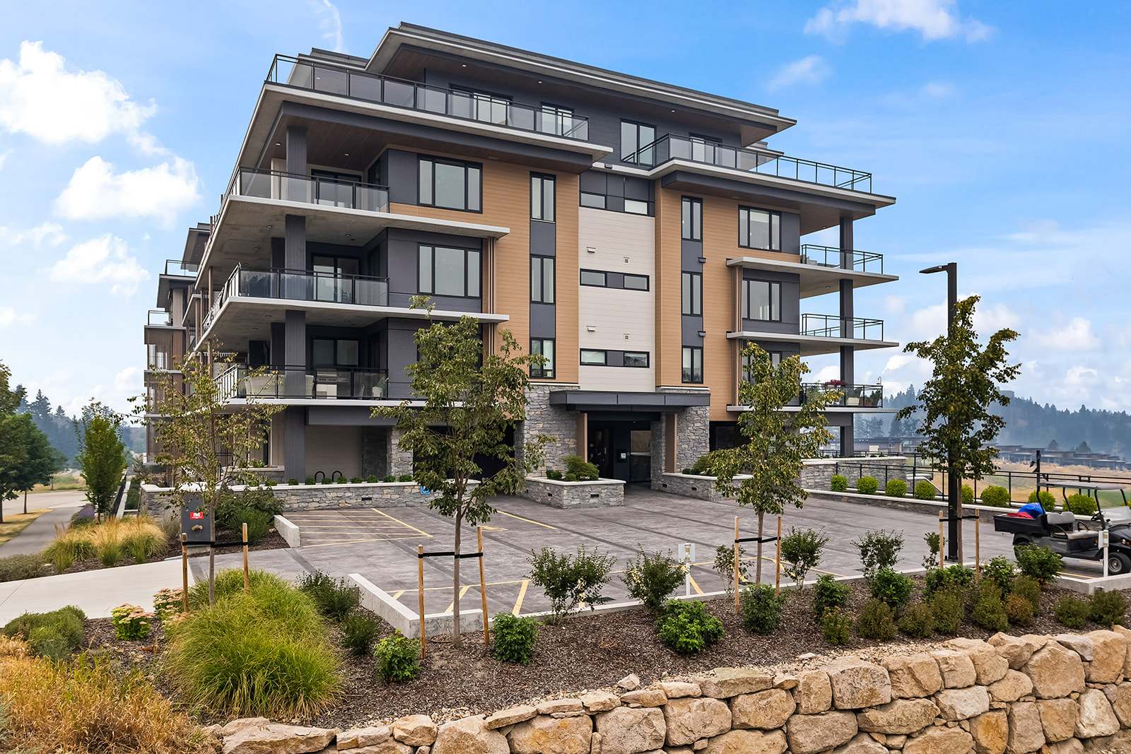 75 Predator Ridge Drive 301