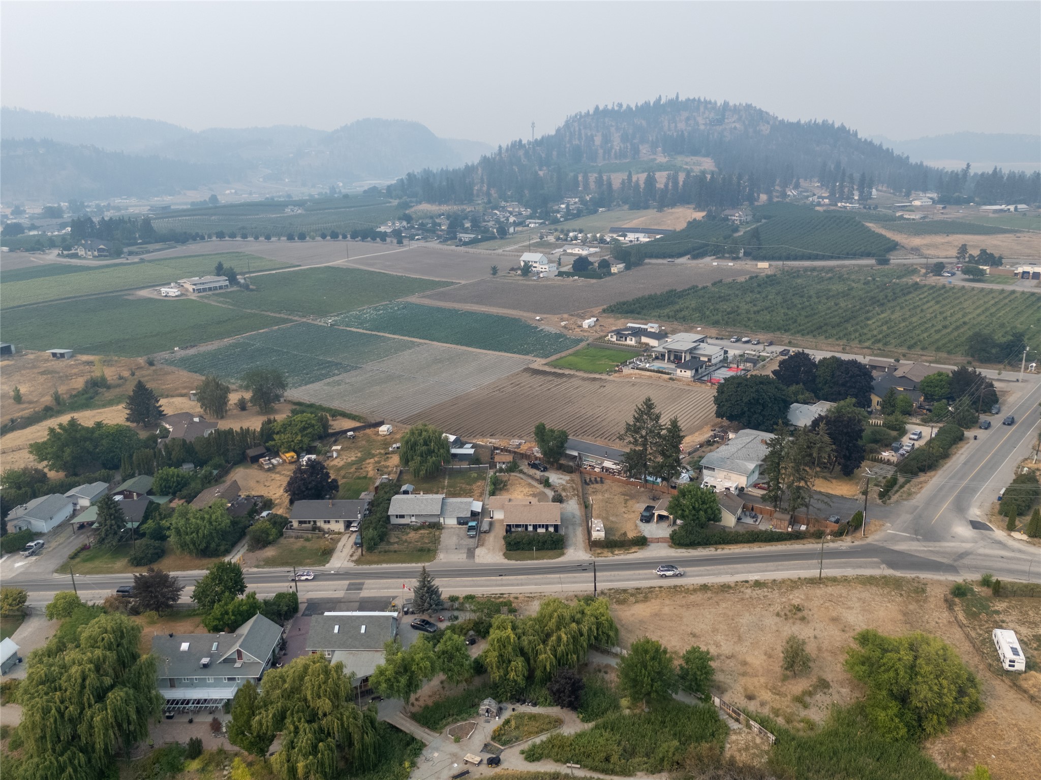 292 Valley Road N