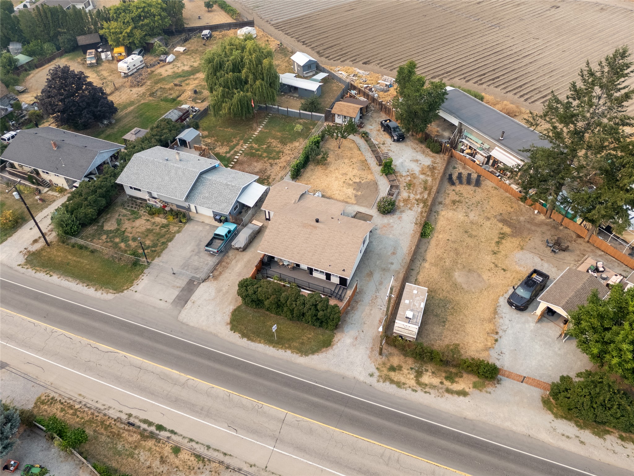 292 Valley Road N