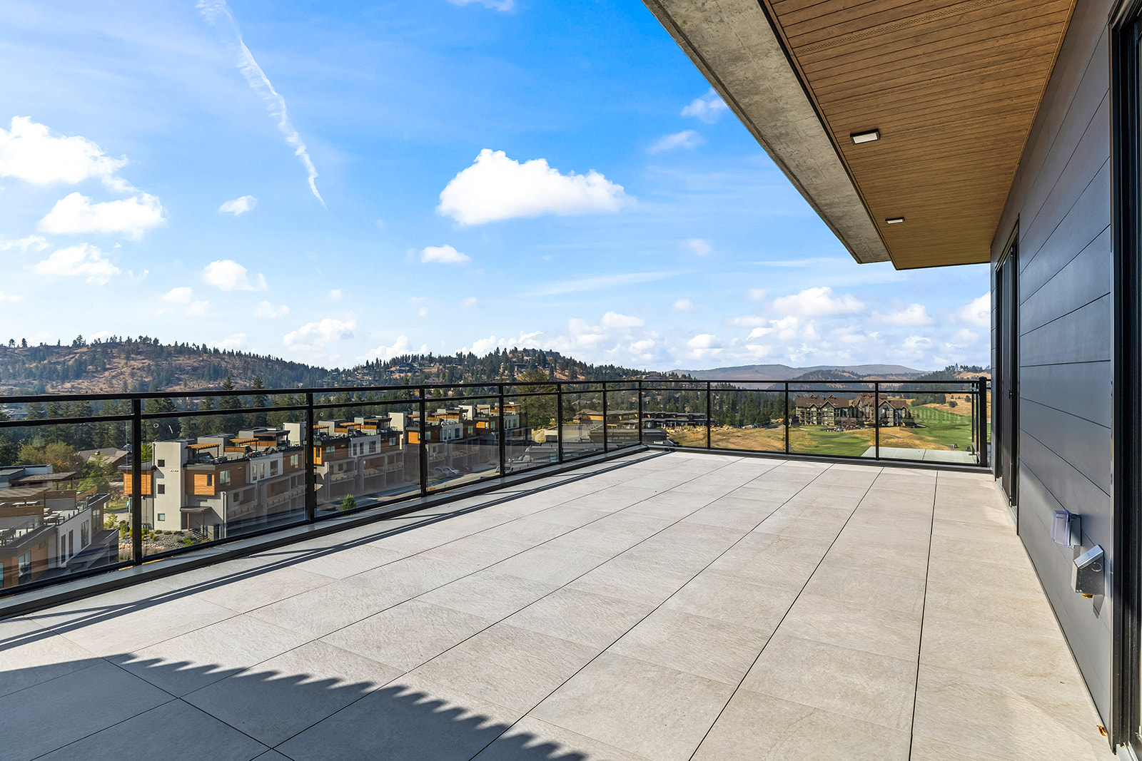 75 Predator Ridge Drive 602