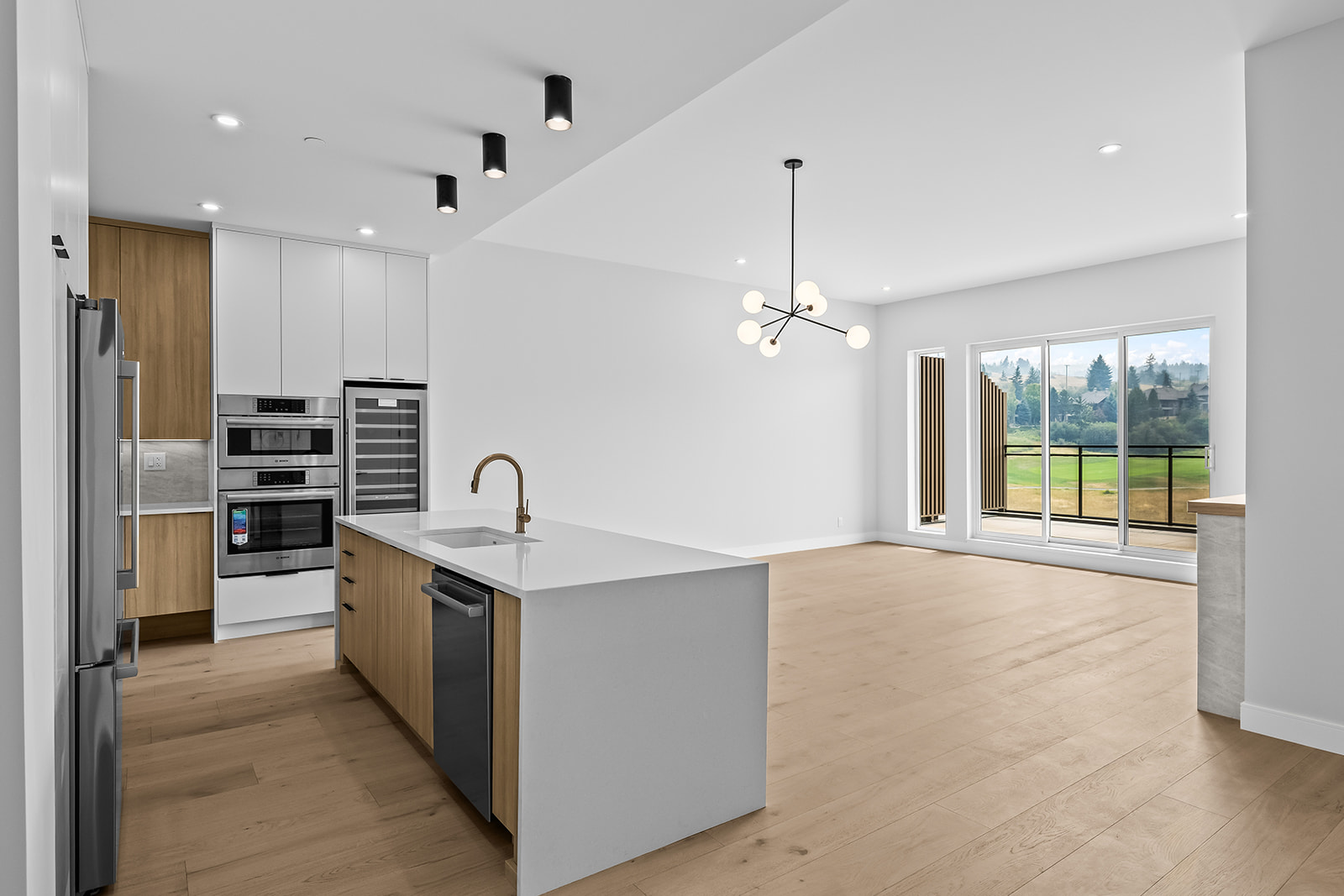 75 Predator Ridge Drive 604