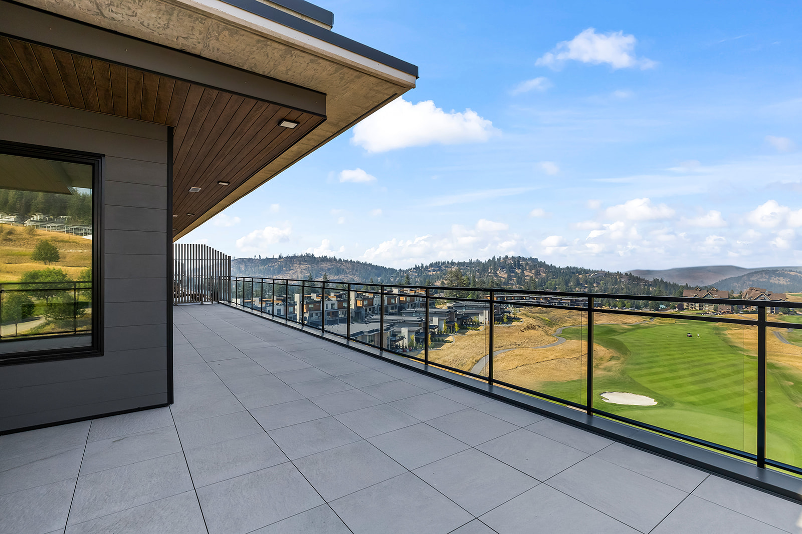 75 Predator Ridge Drive 606