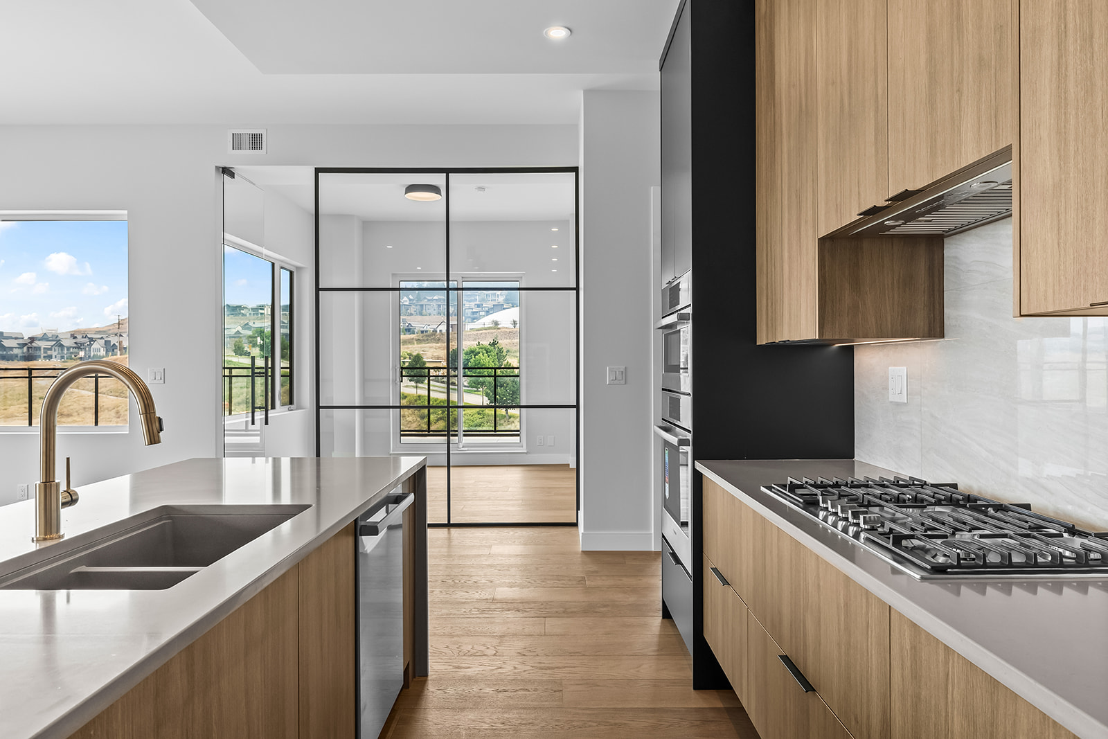 75 Predator Ridge Drive 606