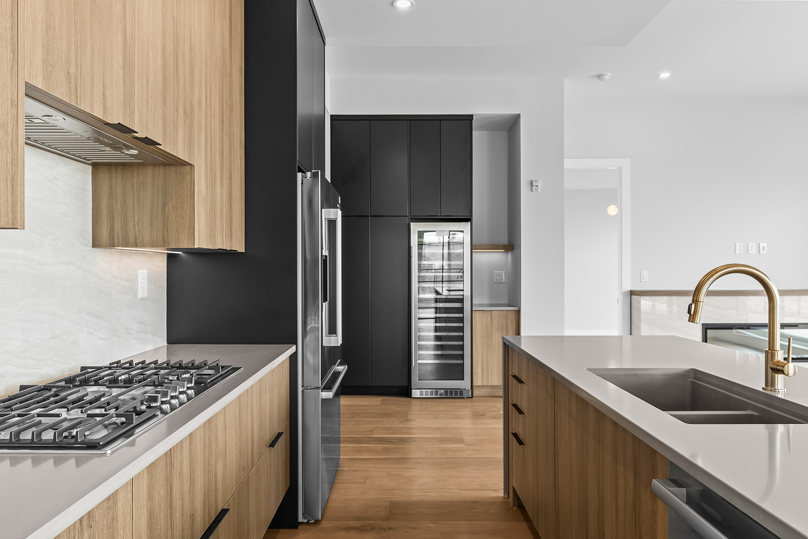 75 Predator Ridge Drive 606