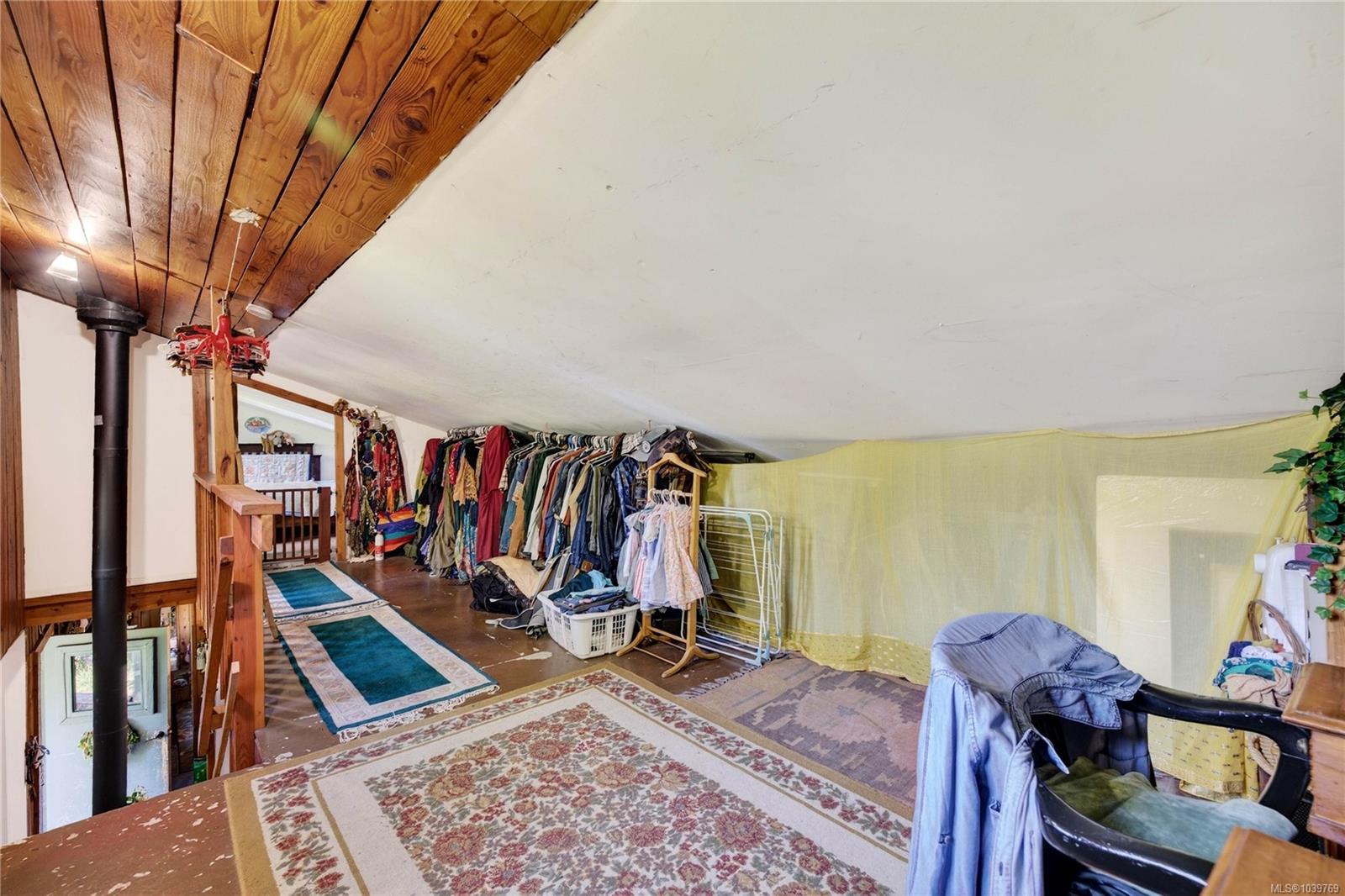 220 Wright Rd