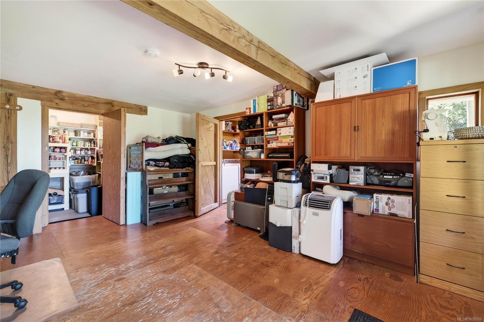 220 Wright Rd