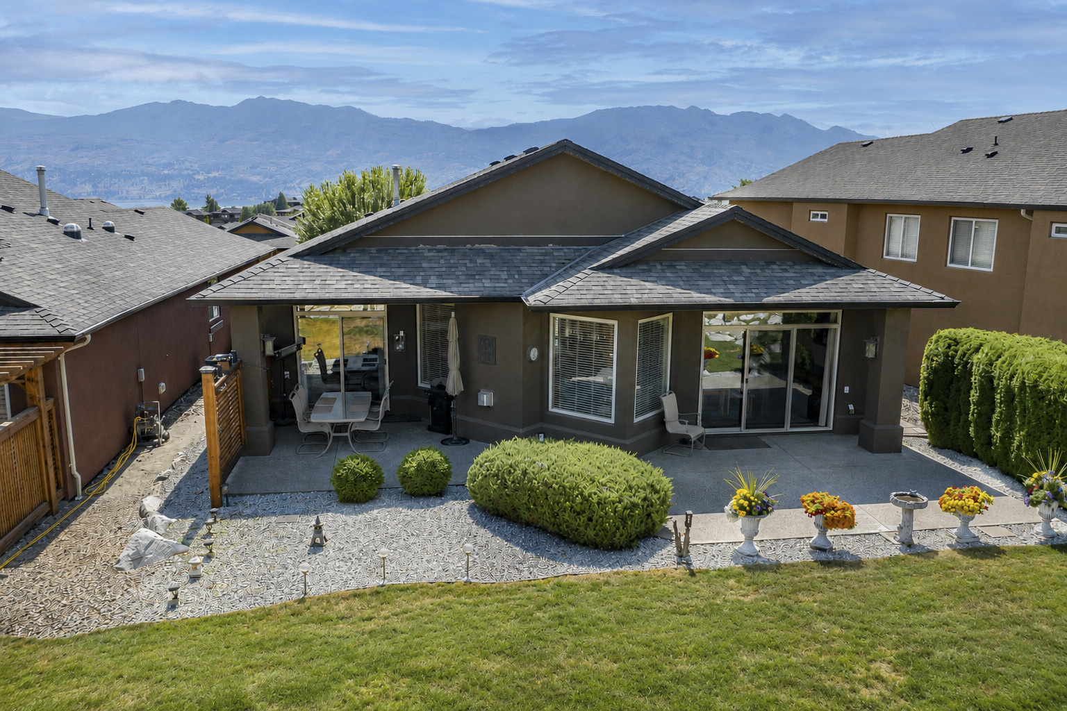 4112 Solana Place