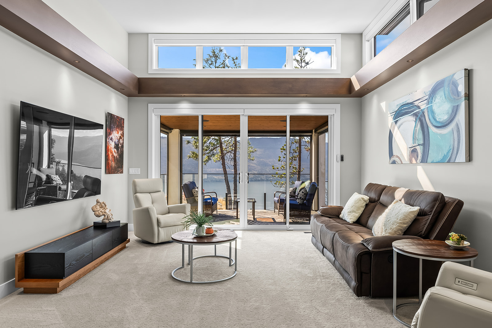 10018 Beacon Hill Drive
