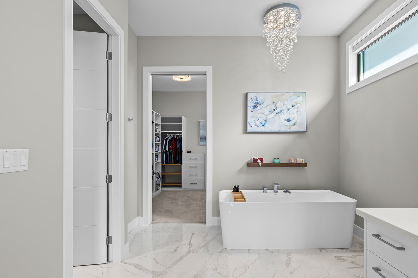 10018 Beacon Hill Drive