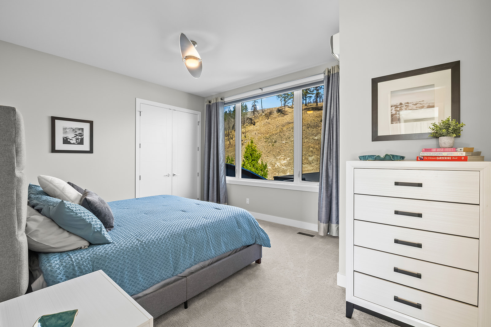 10018 Beacon Hill Drive