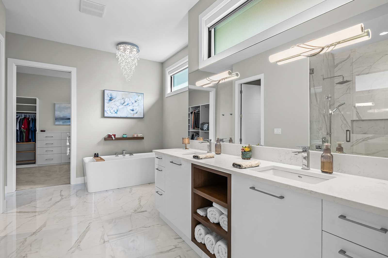 10018 Beacon Hill Drive