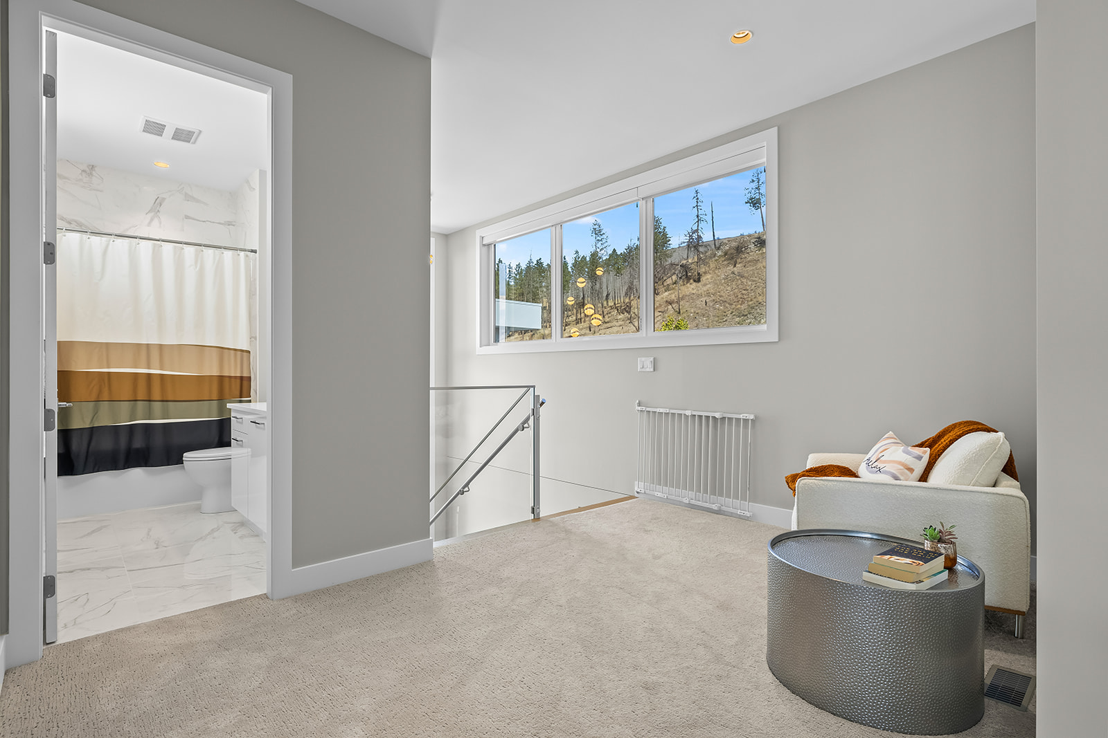 10018 Beacon Hill Drive