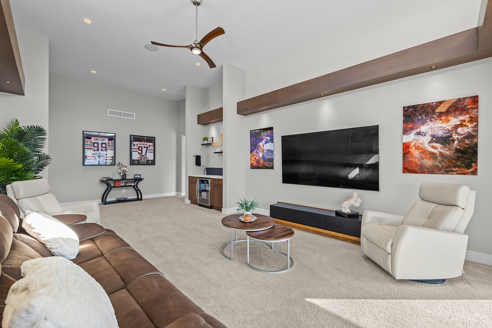 10018 Beacon Hill Drive