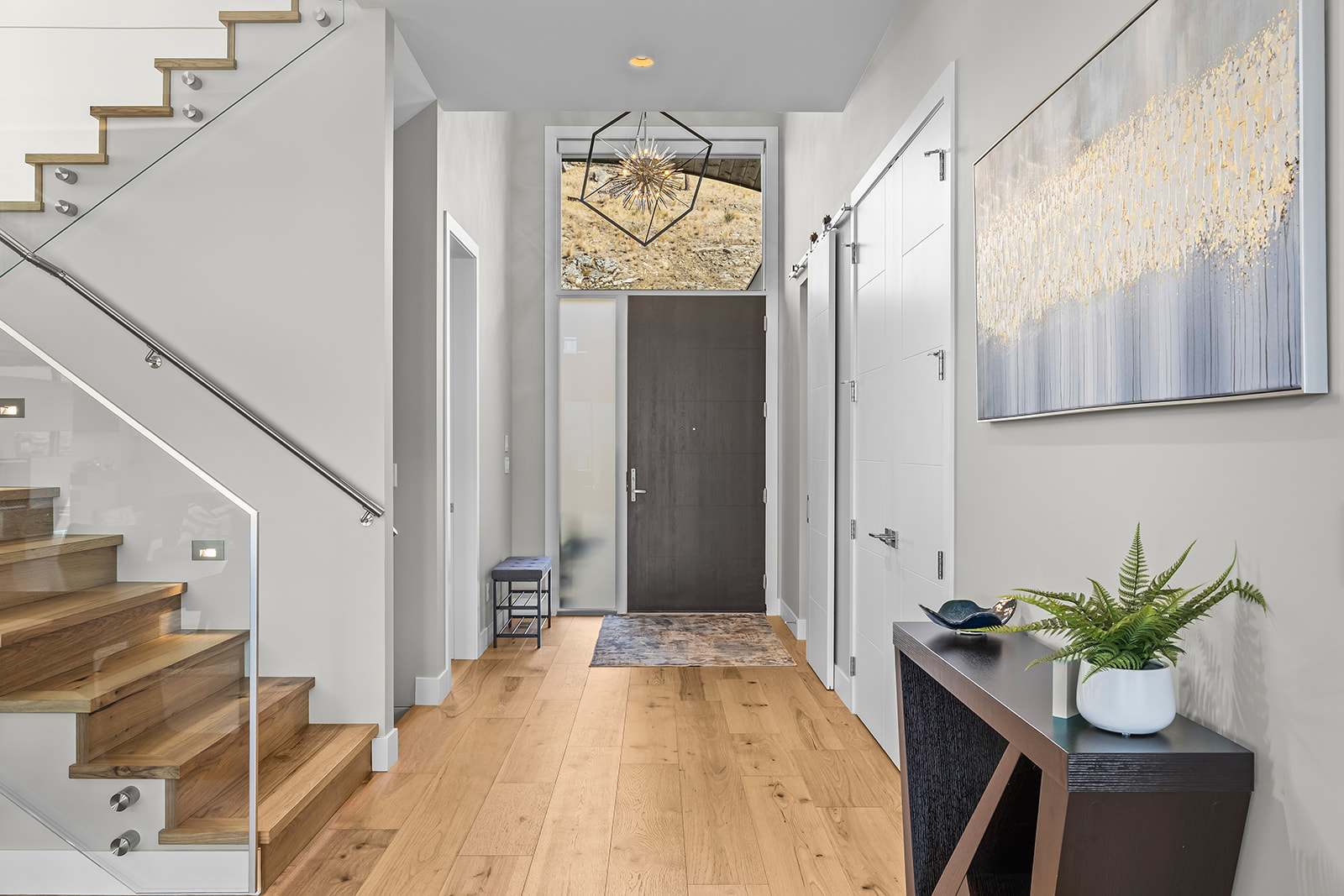 10018 Beacon Hill Drive