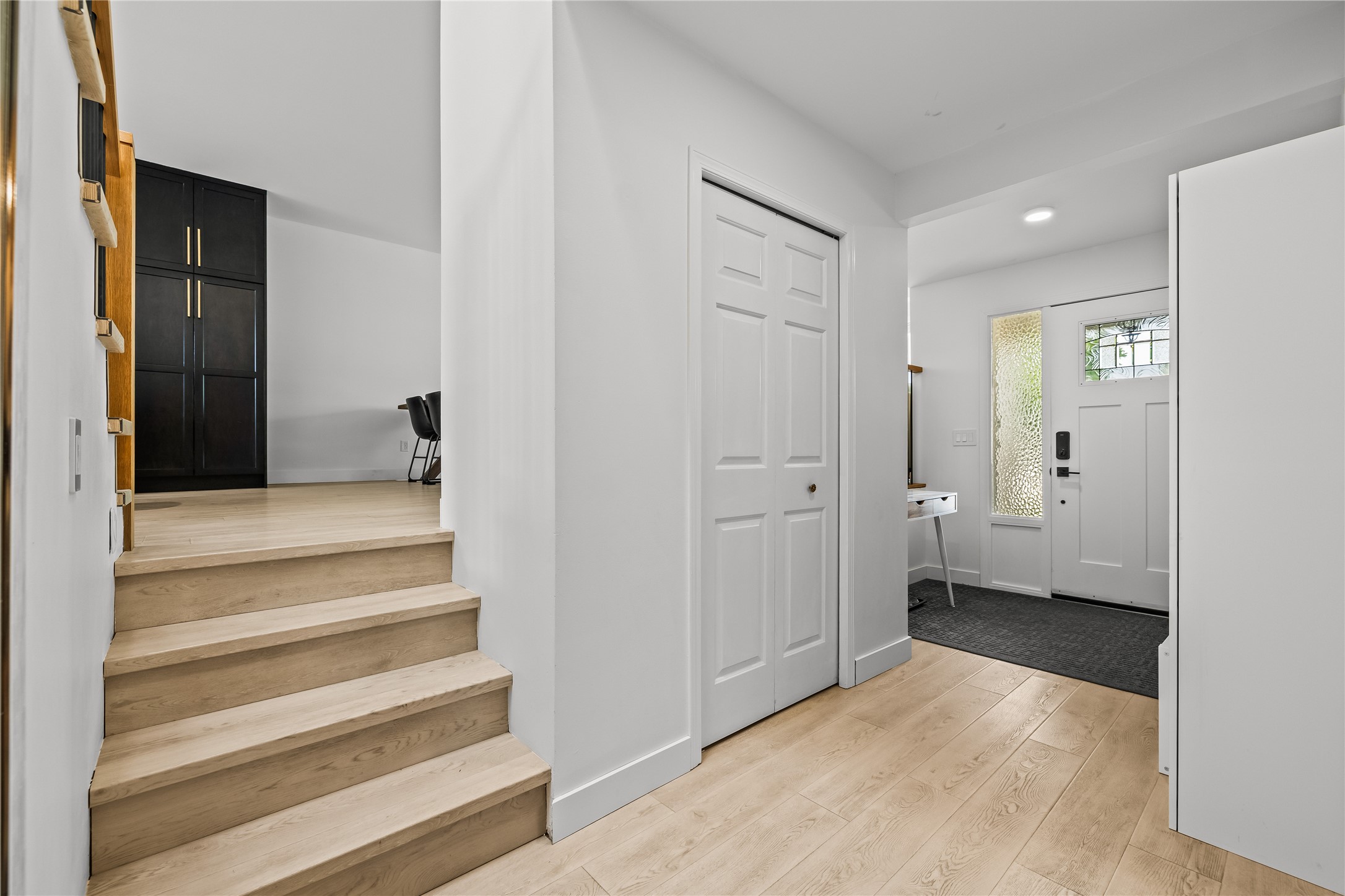 263 Dalgleish Court