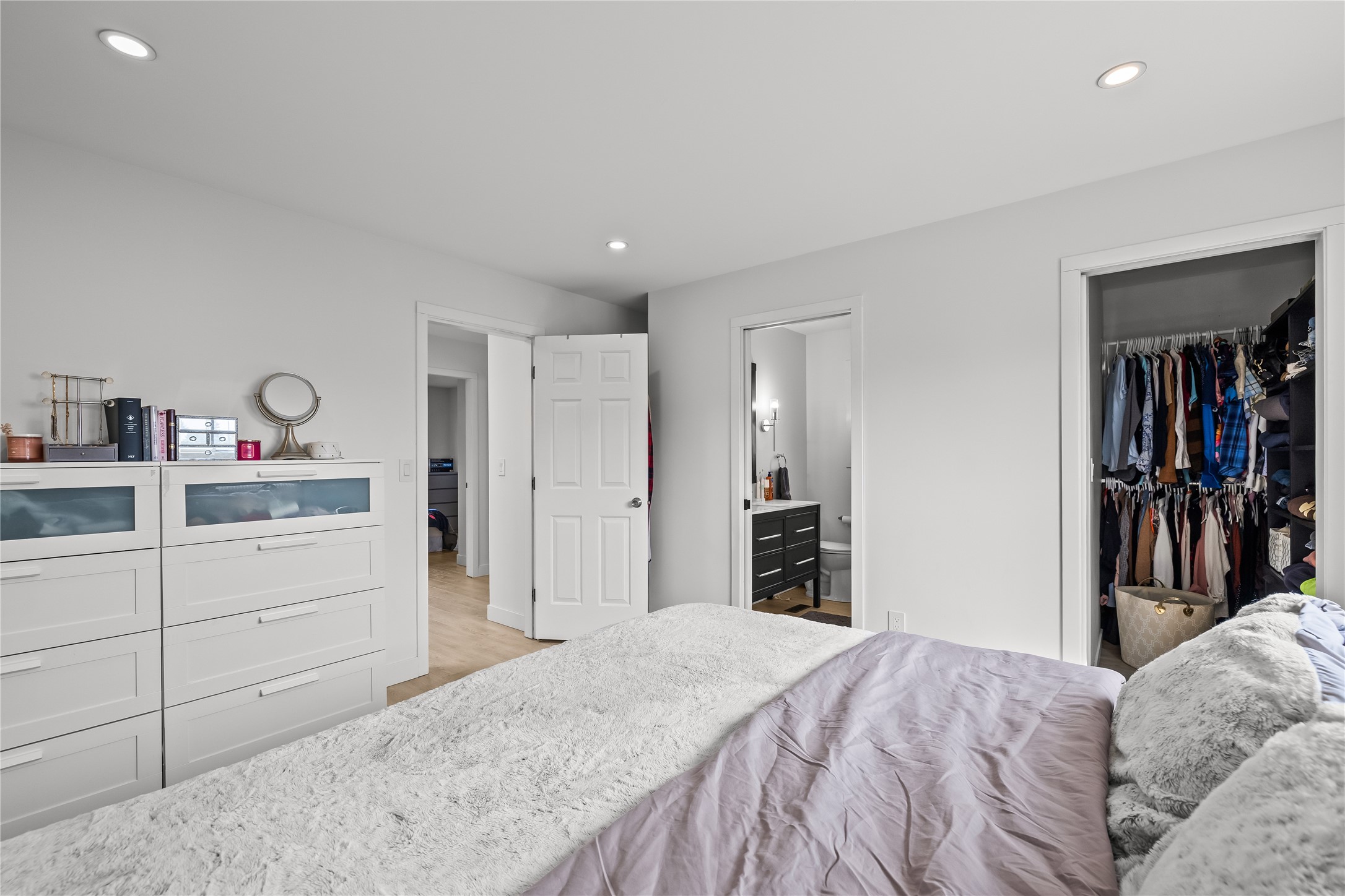 263 Dalgleish Court
