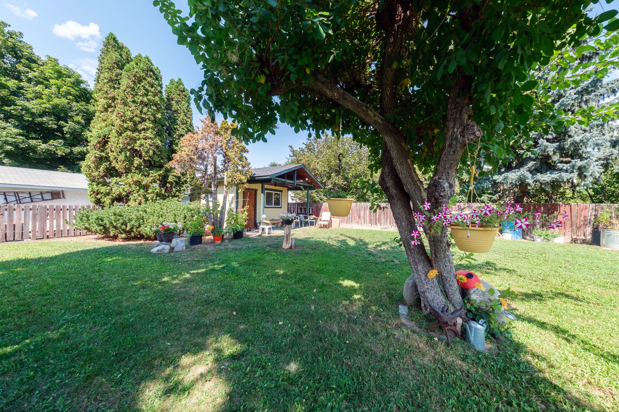 1230 Creekside Road