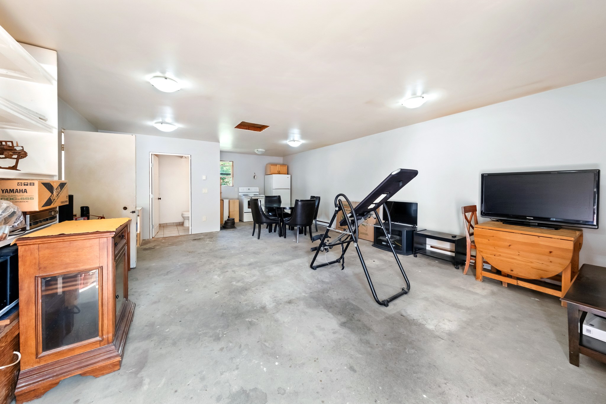 1230 Creekside Road
