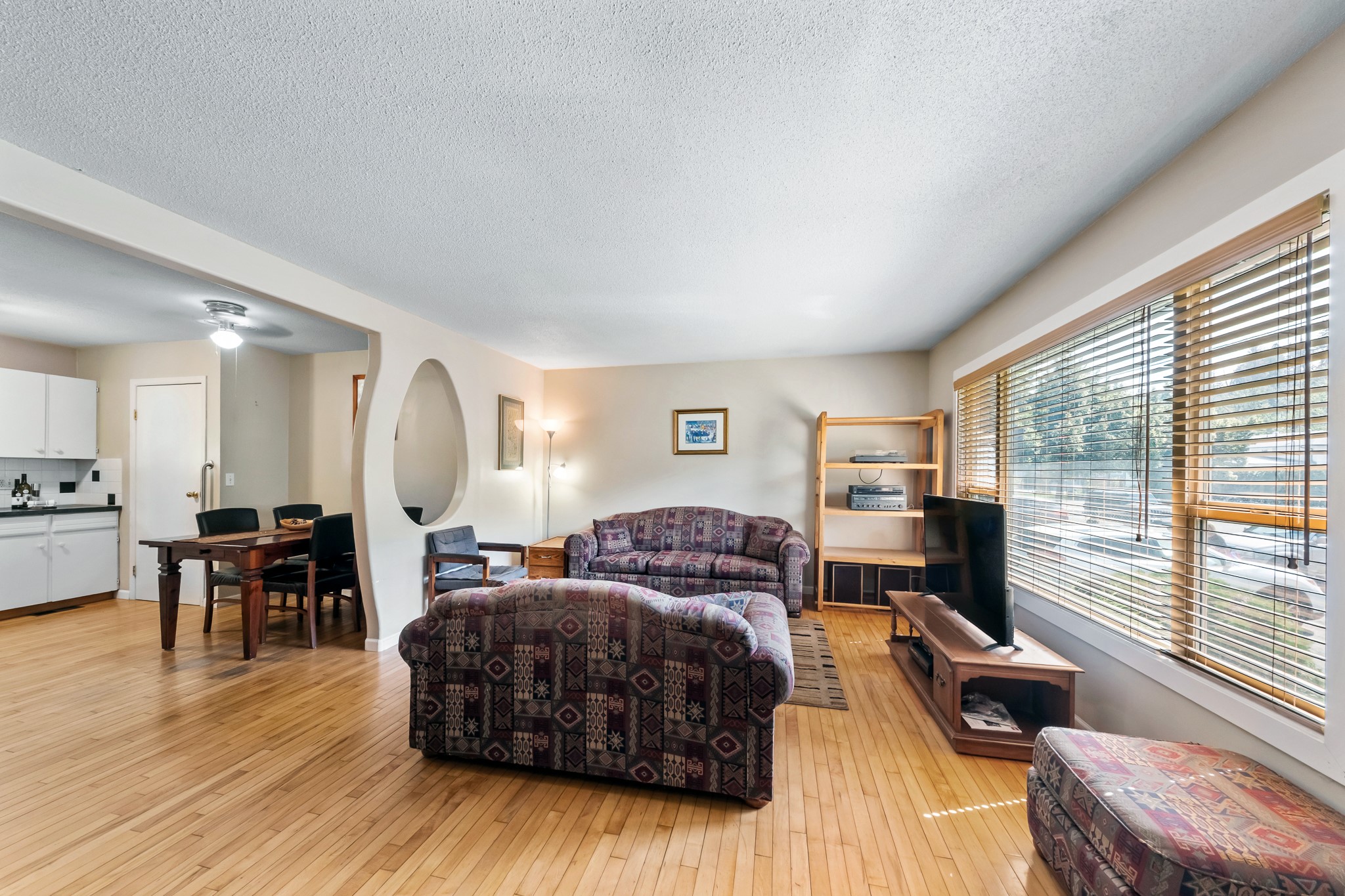 1230 Creekside Road