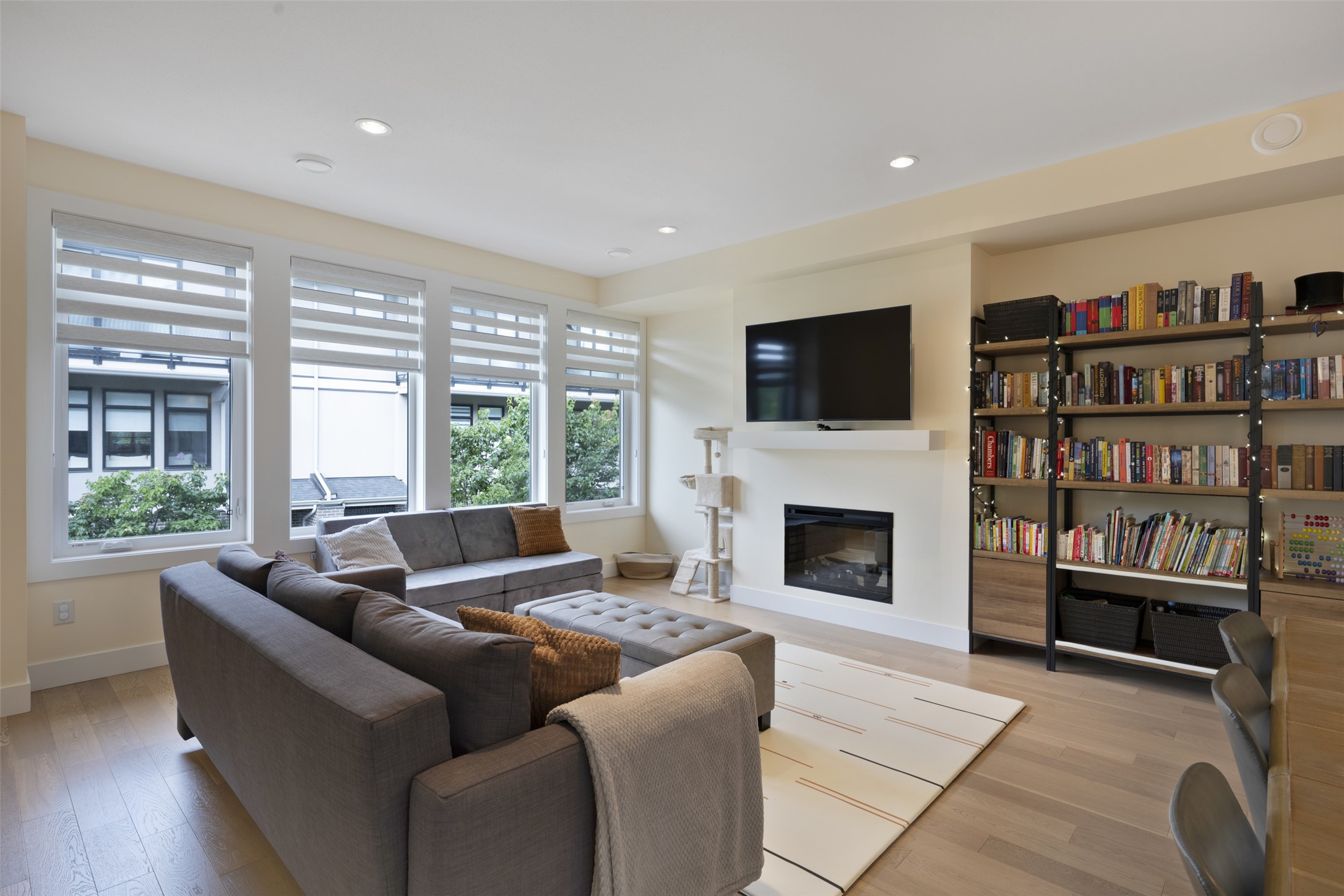 1102 Cameron Avenue 144
