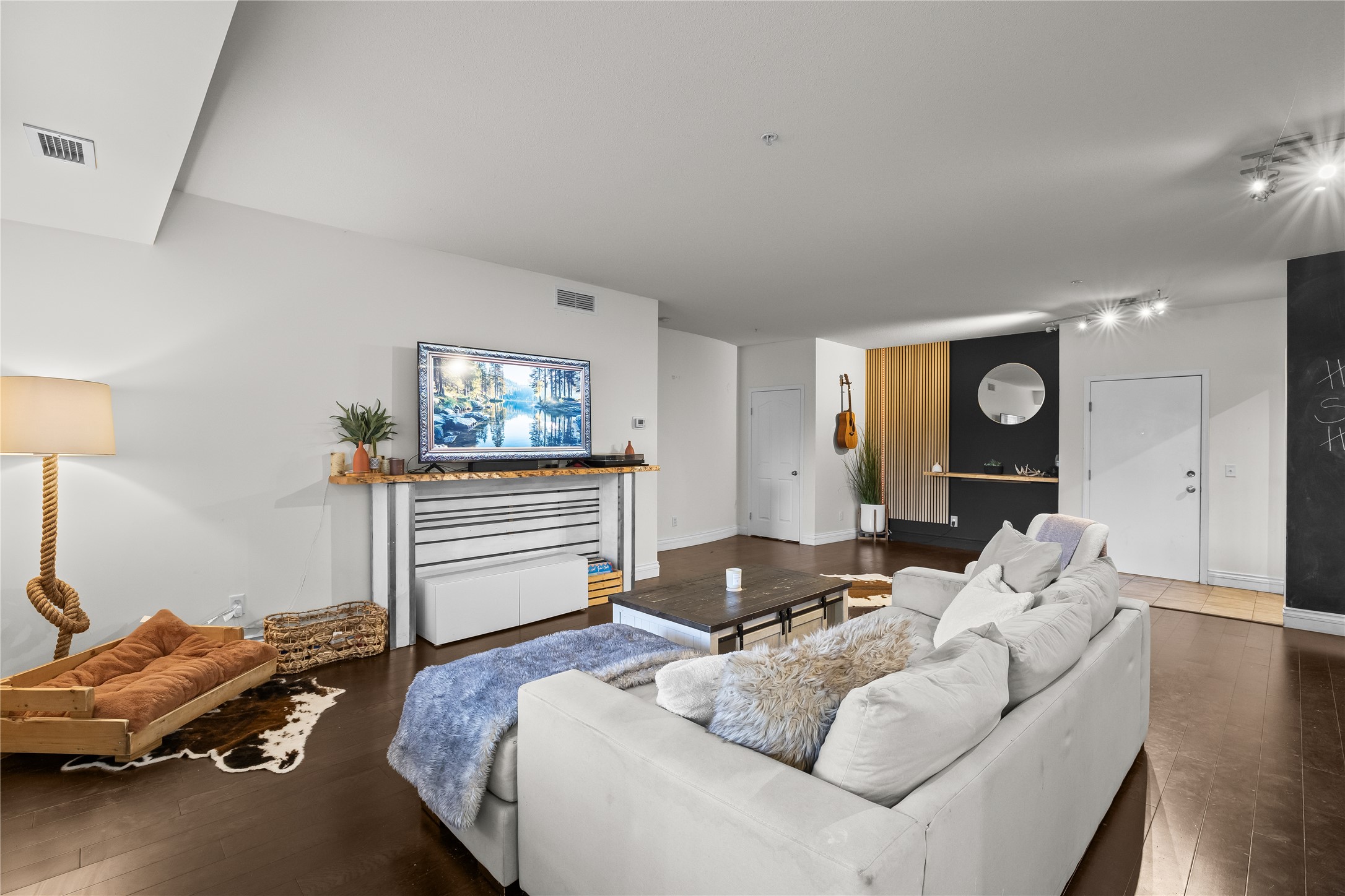 3168 Via Centrale Road 1108