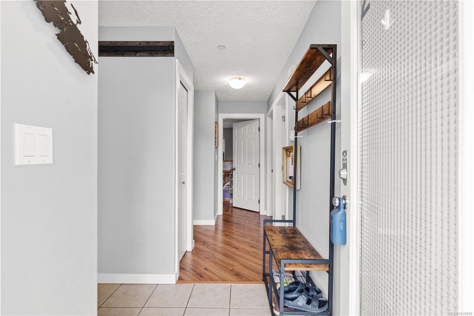 908 Brock Ave #201