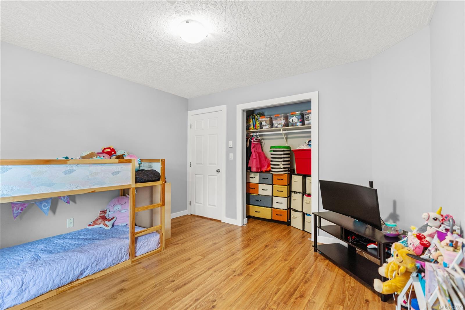 908 Brock Ave #201