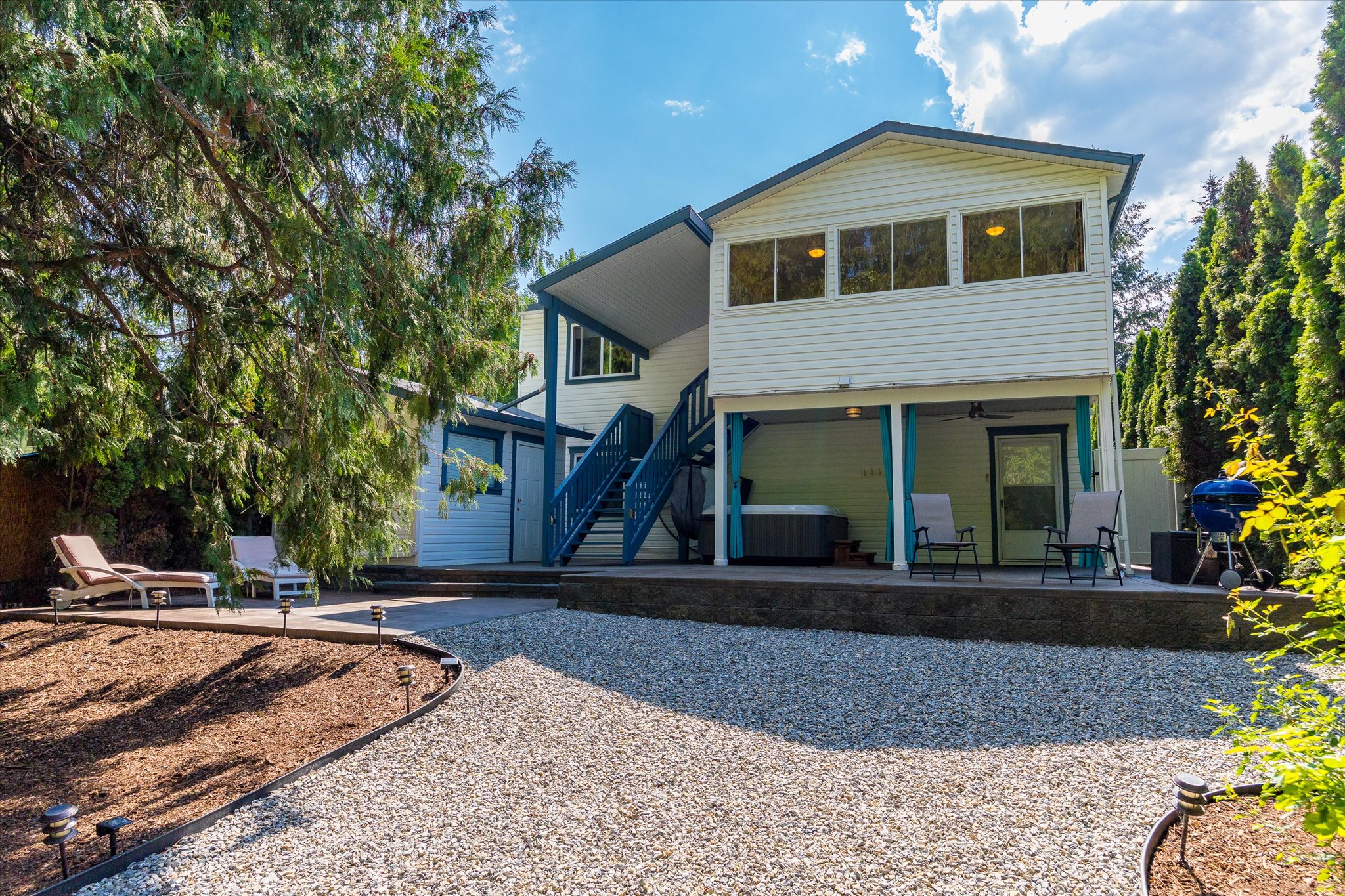 842 Raymer Road