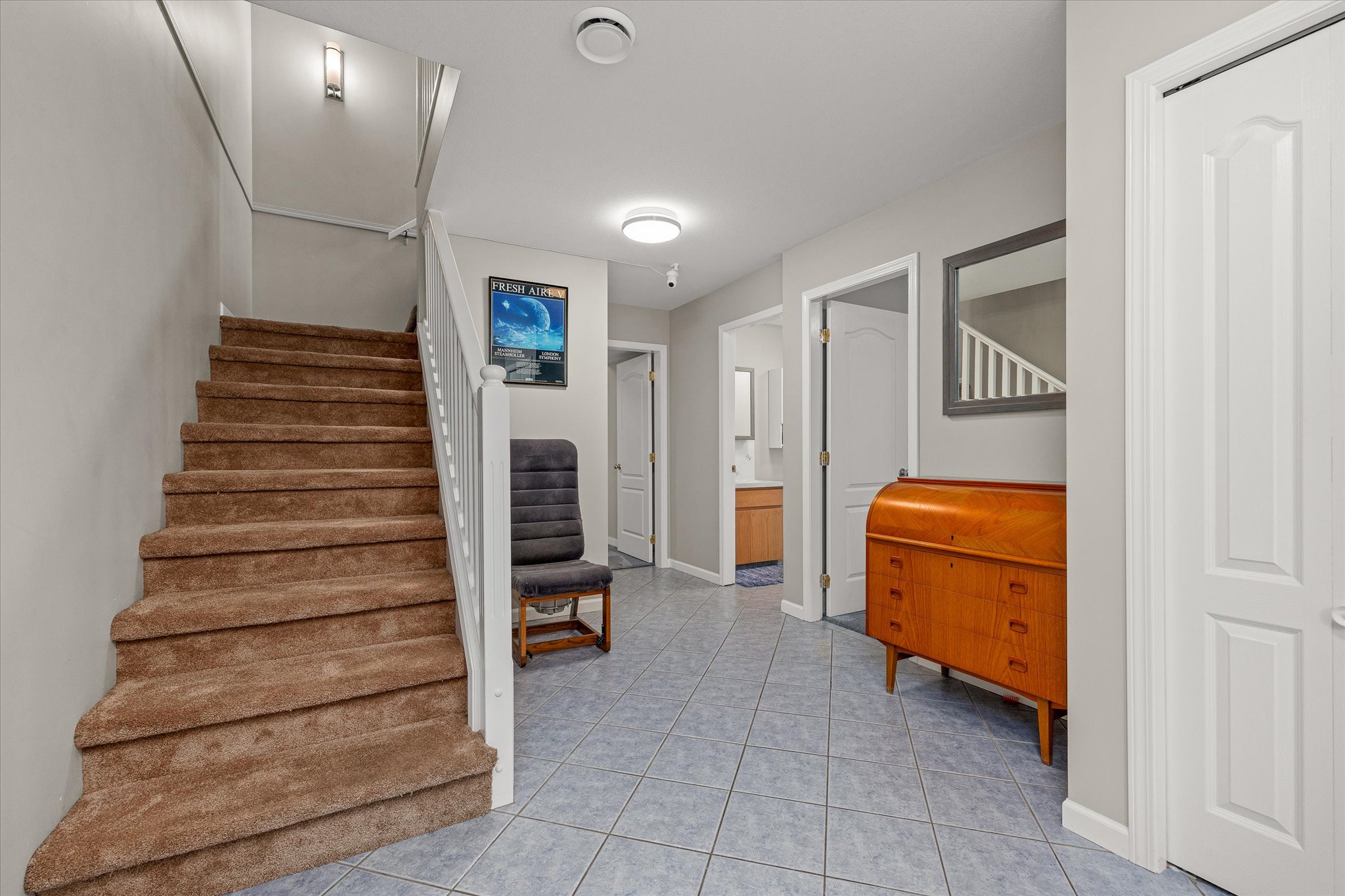 842 Raymer Road