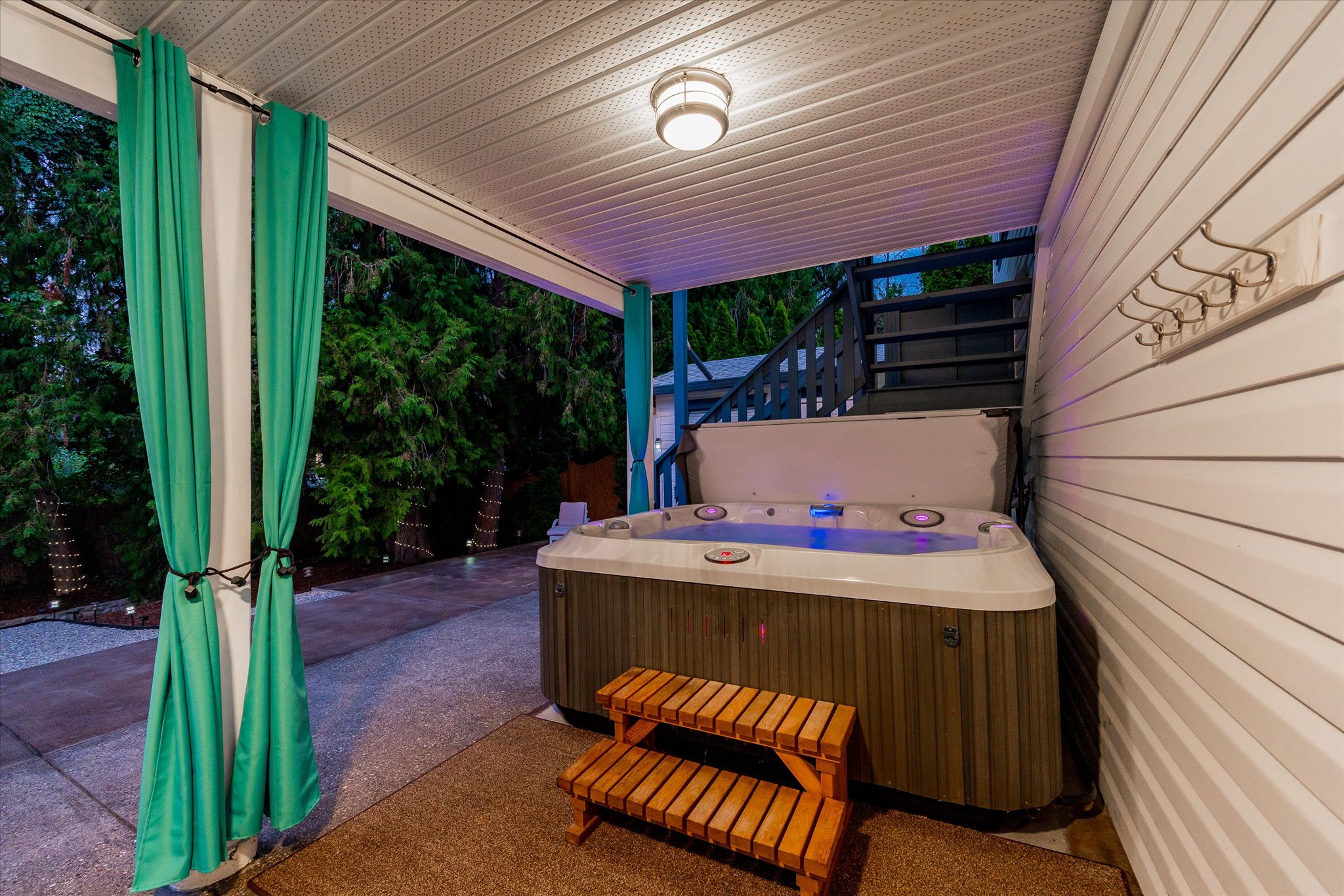 842 Raymer Road