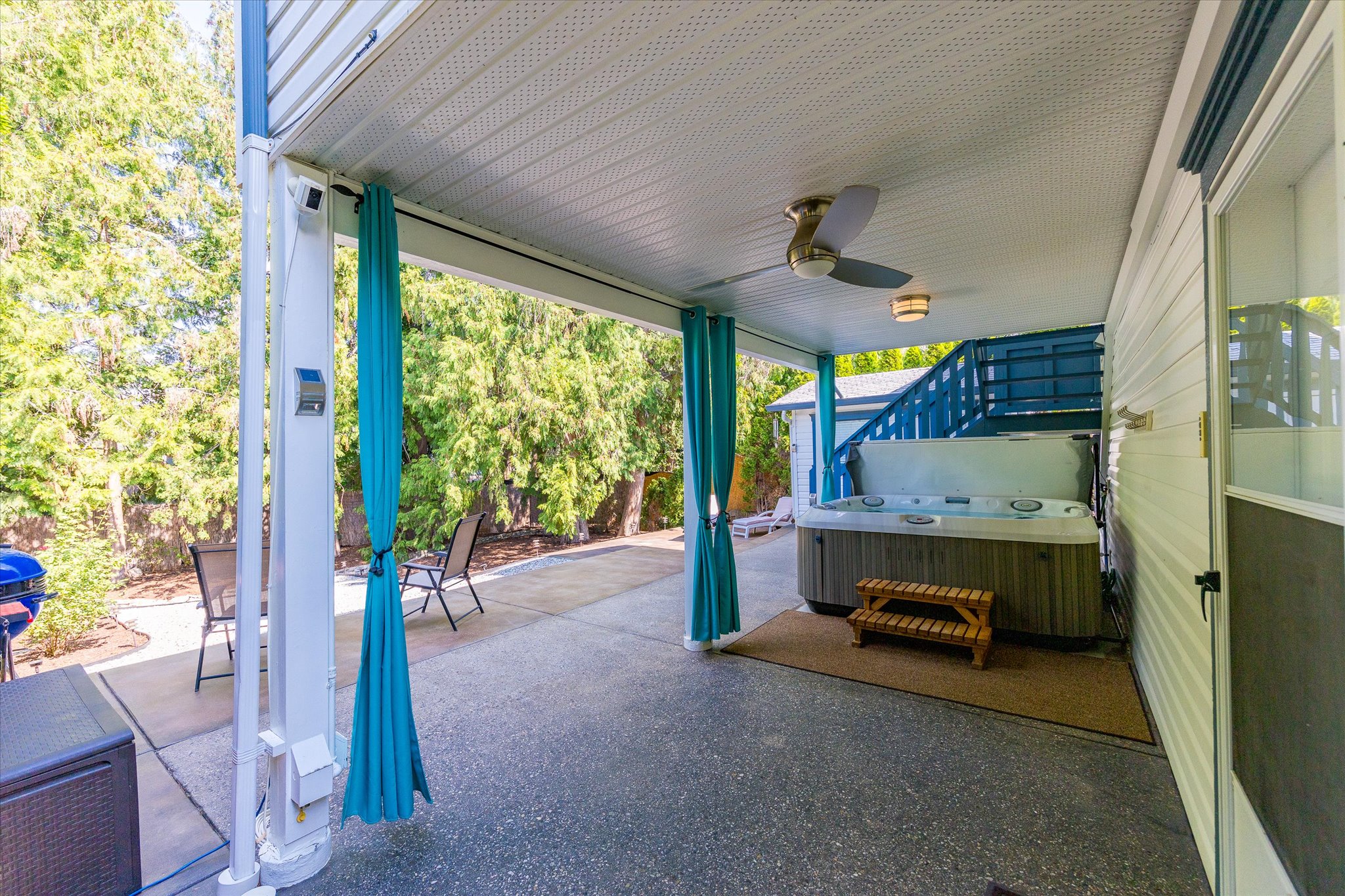 842 Raymer Road