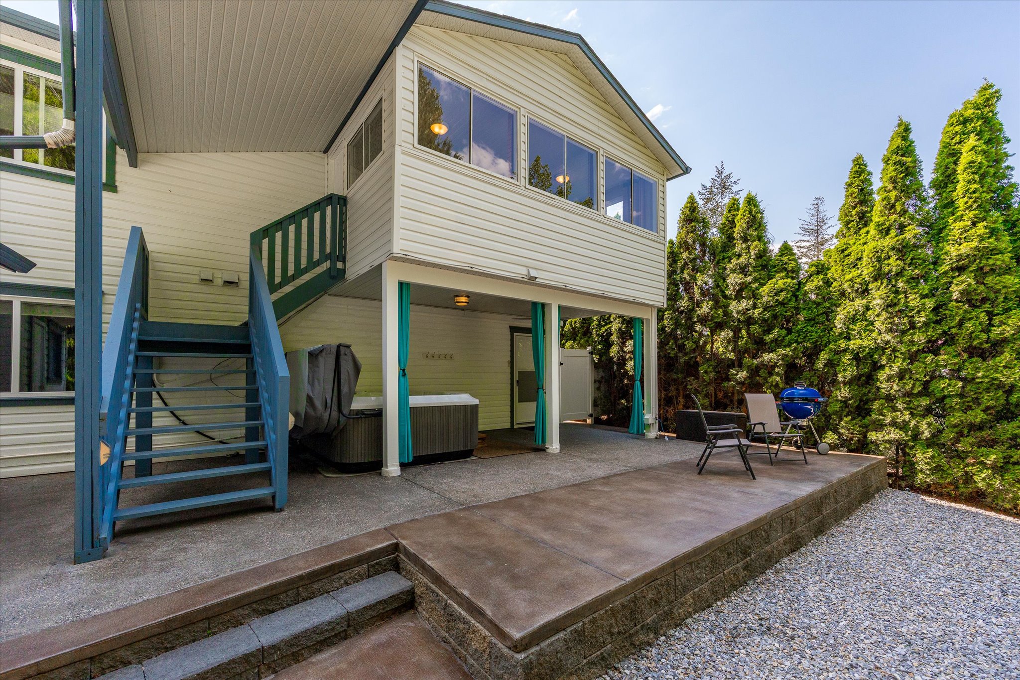 842 Raymer Road