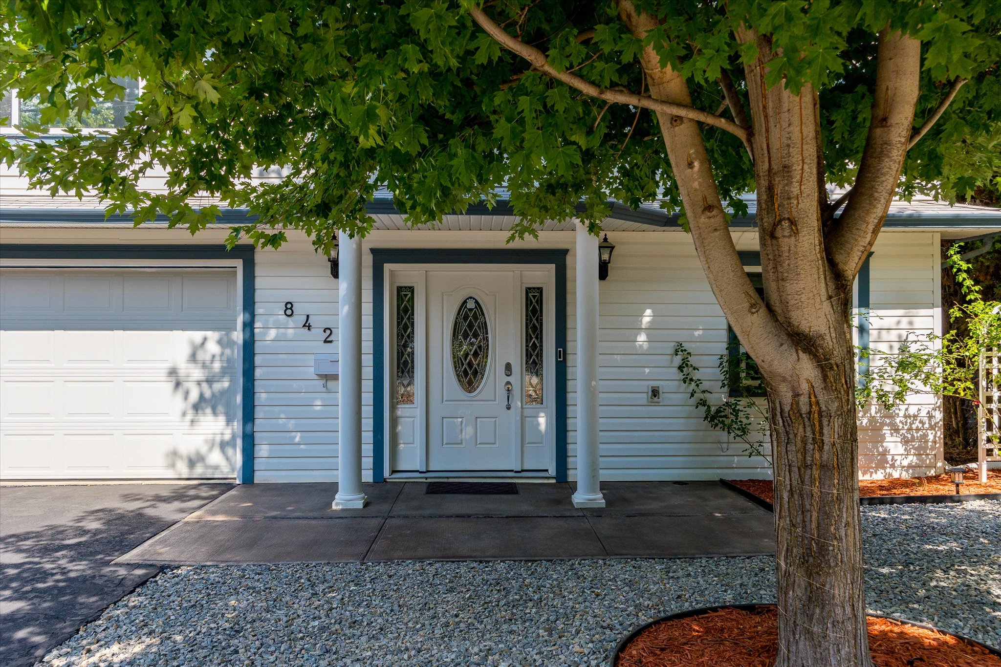842 Raymer Road