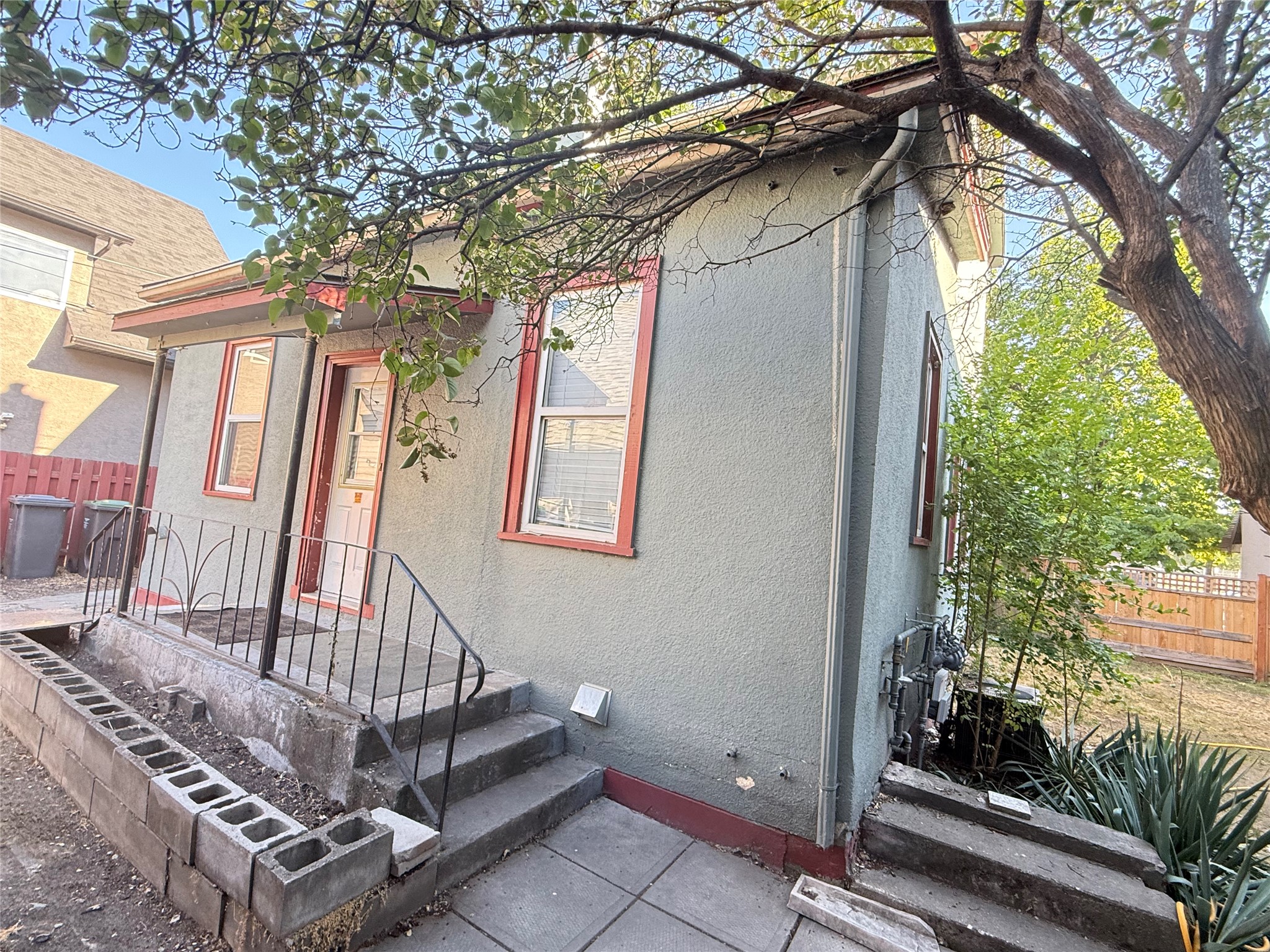 748 Bernard Avenue