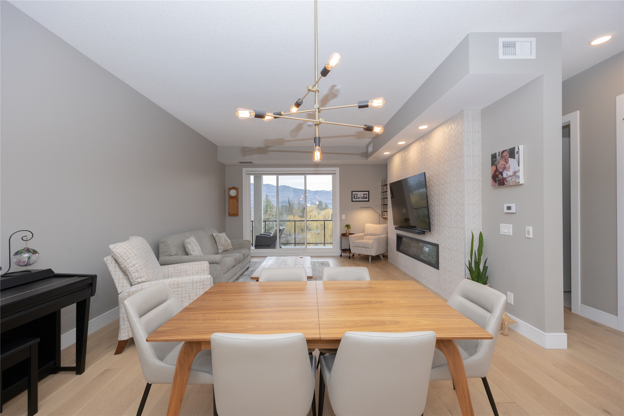 529 Truswell Road 604