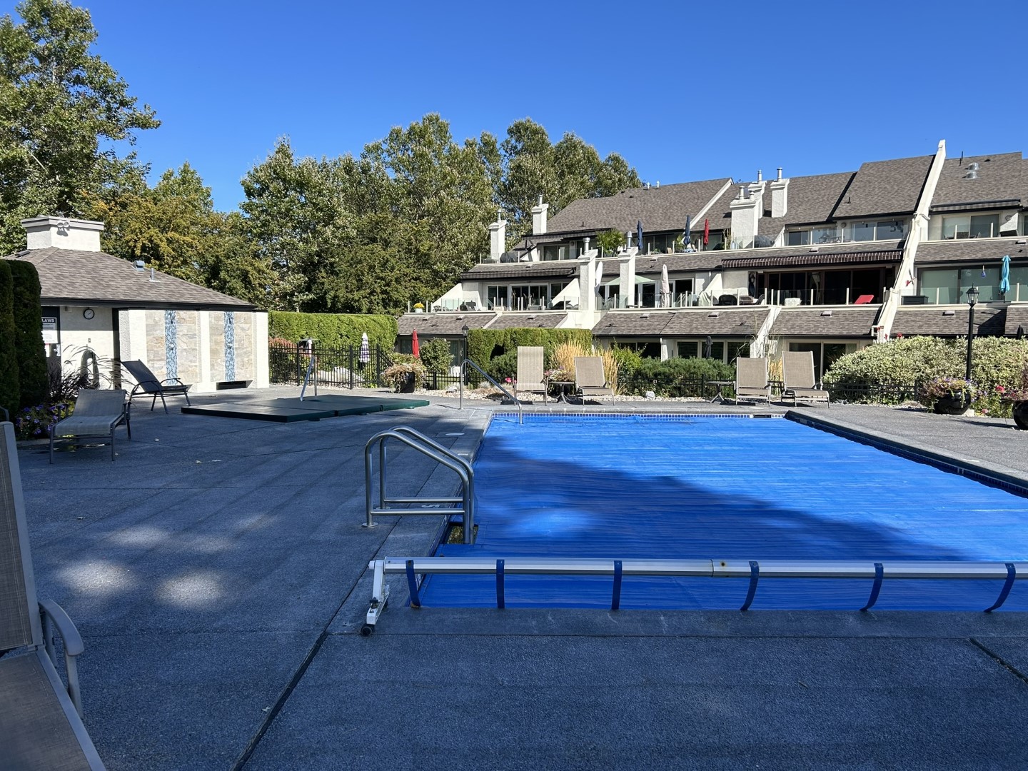 2900 Abbott Street 208