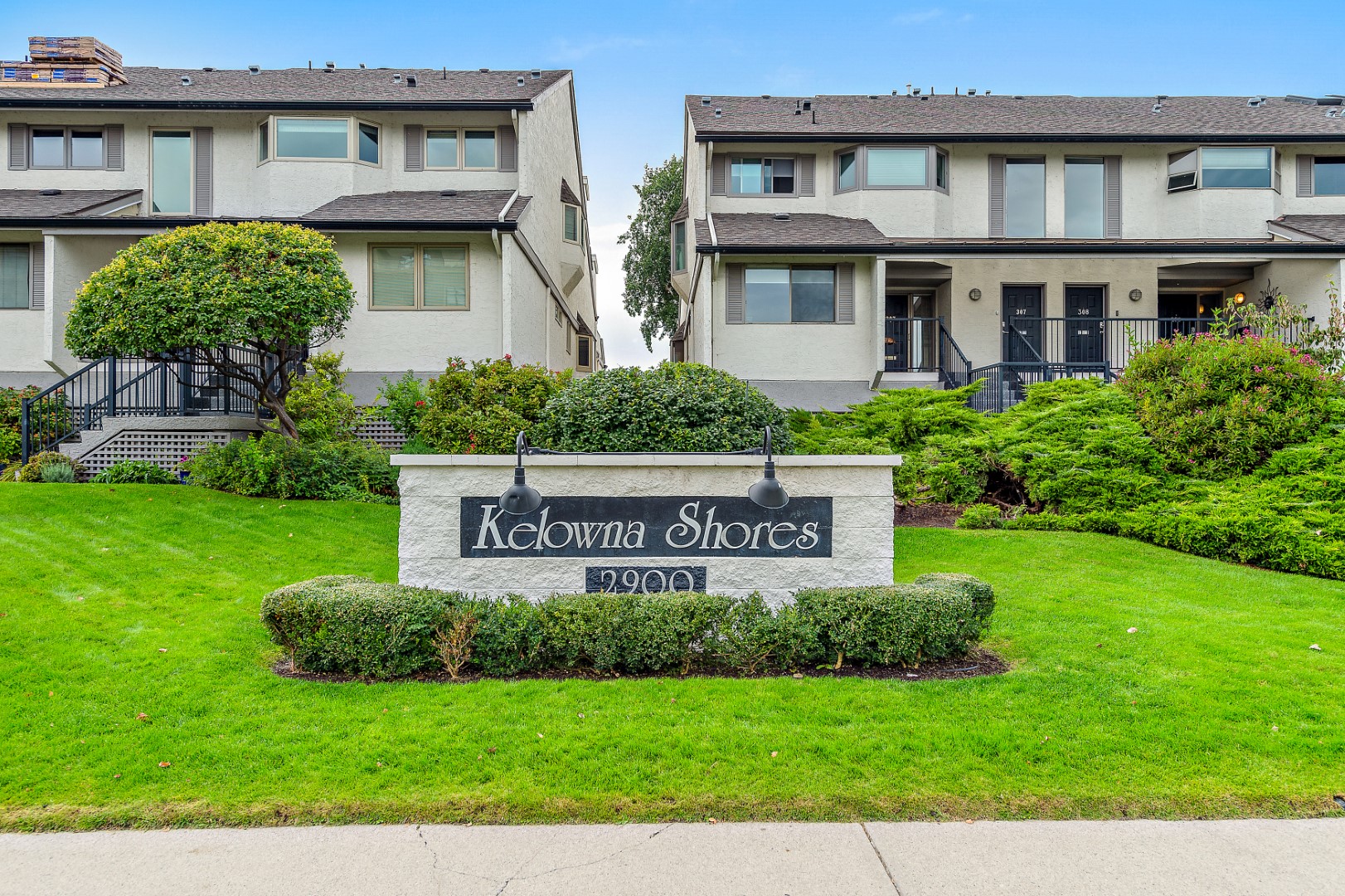 2900 Abbott Street 208