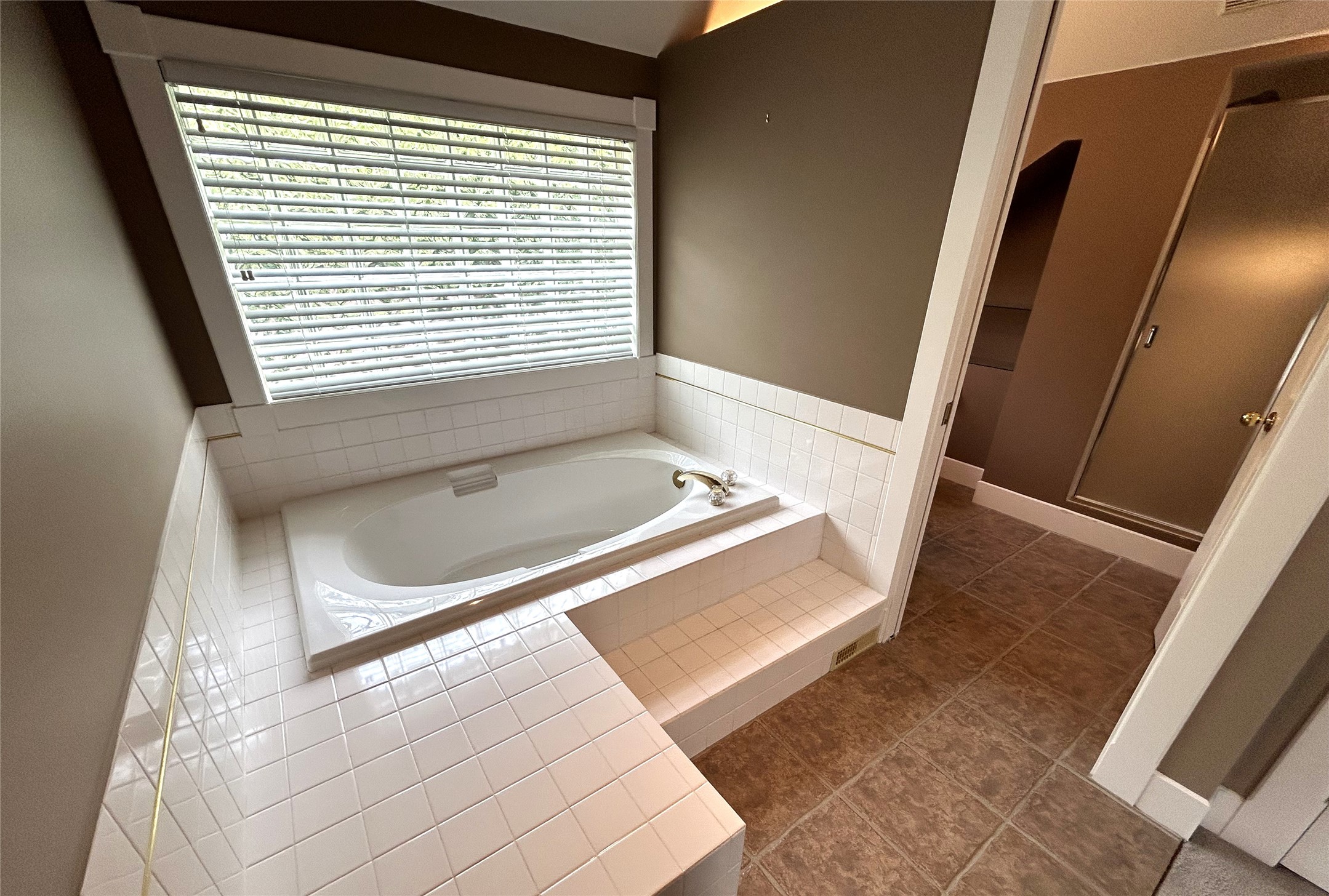 205 Merlin Court