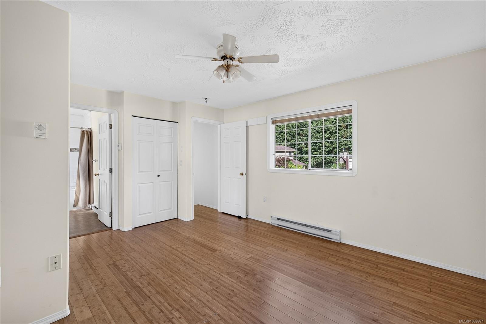 124 Valhalla Rd #4