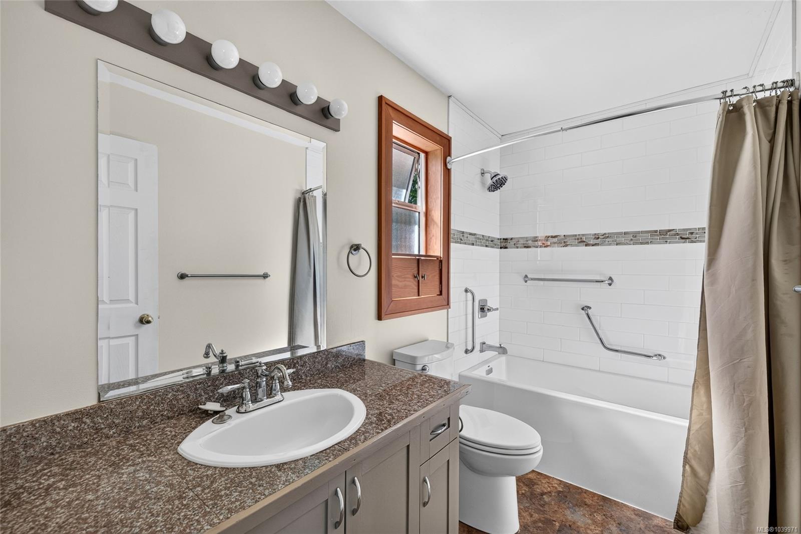 124 Valhalla Rd #4