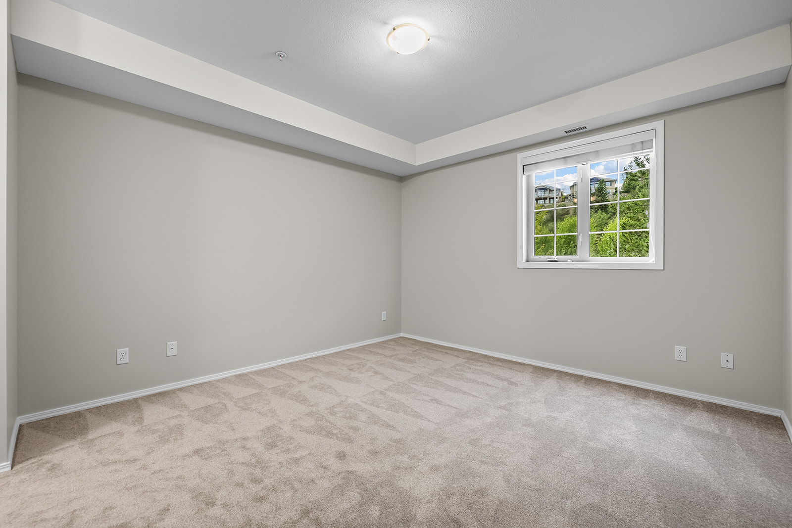 1873 Country Club Drive 2221