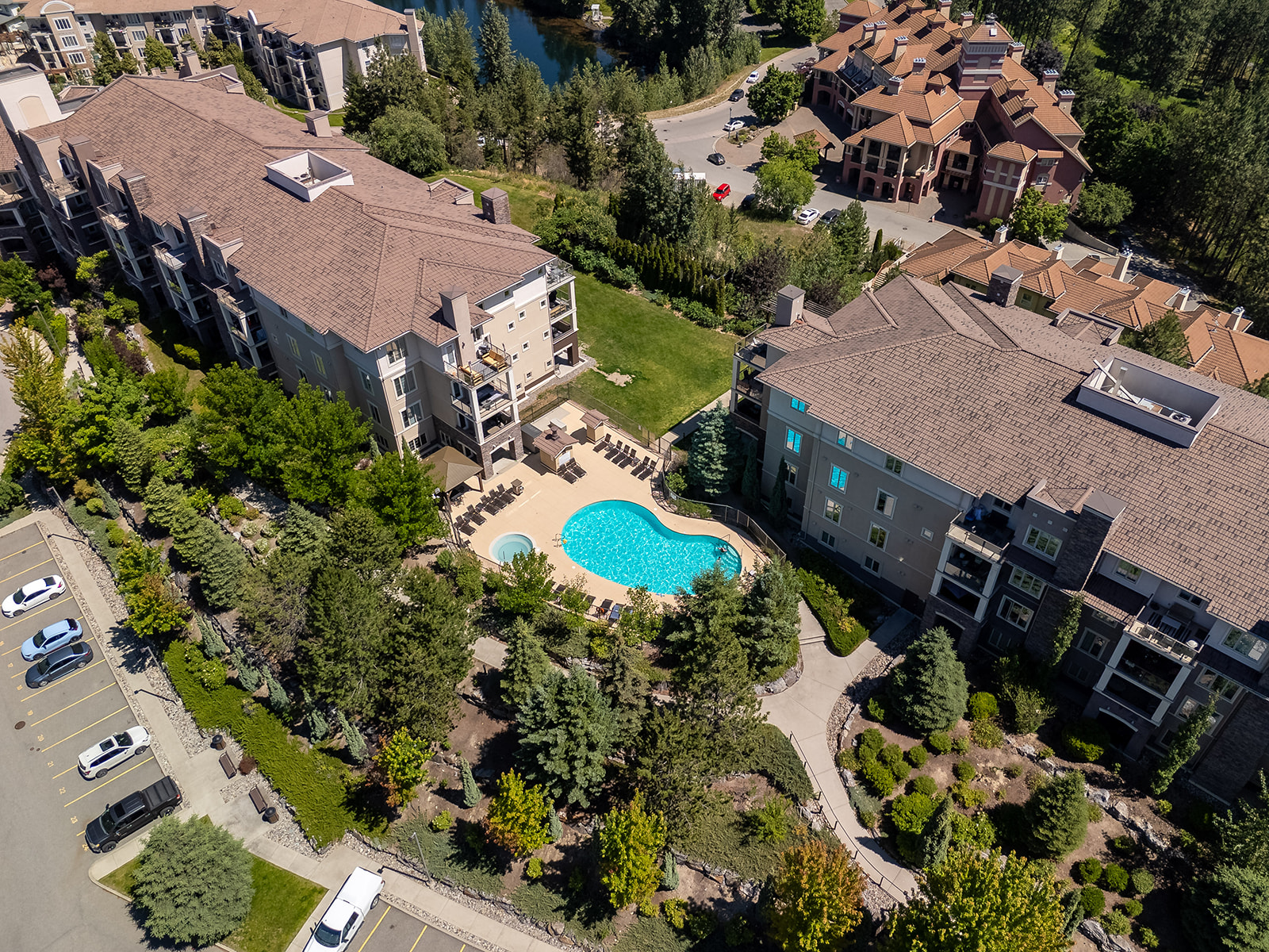 1873 Country Club Drive 2221